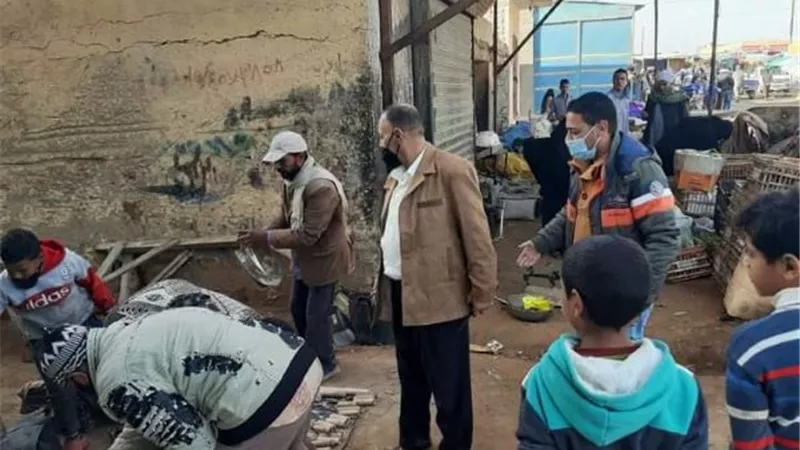 حمله لفض سوق الخضروات الاسبوعى ومنع سوق الطيور.. بالصور