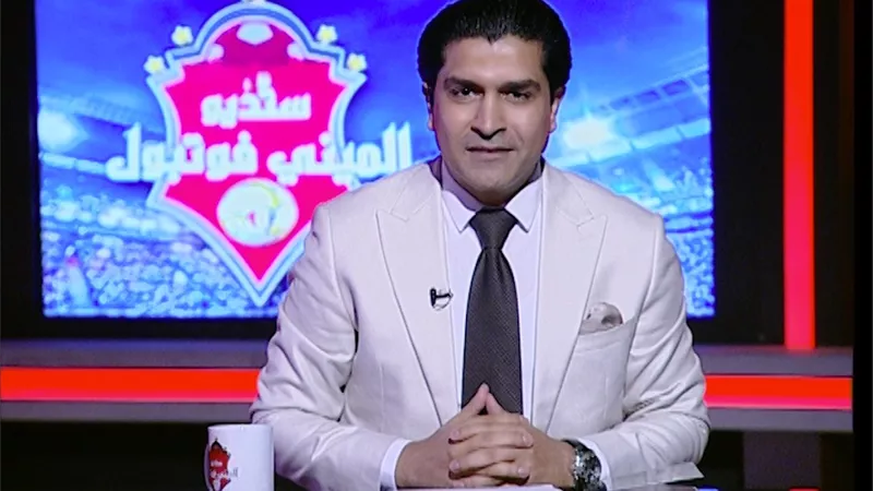 احمد سمير يعلن انطلاق اول دورى للمينى فوتبول فى مصر ..الليلة