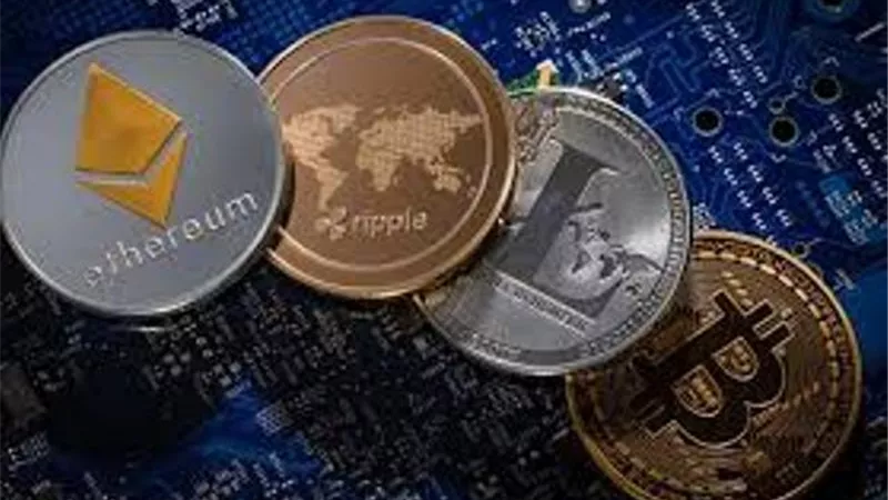 أول منصة عبر الإنترنت تقبل العملة الرقمية الصينية