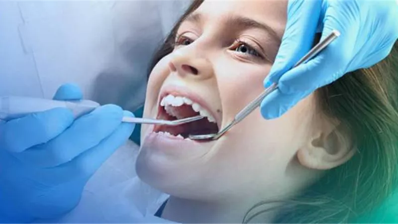 استشاري: ضرورة تحديد سبب المشكلة في الأسنان قبل إجراء أى تدخل تجميلي