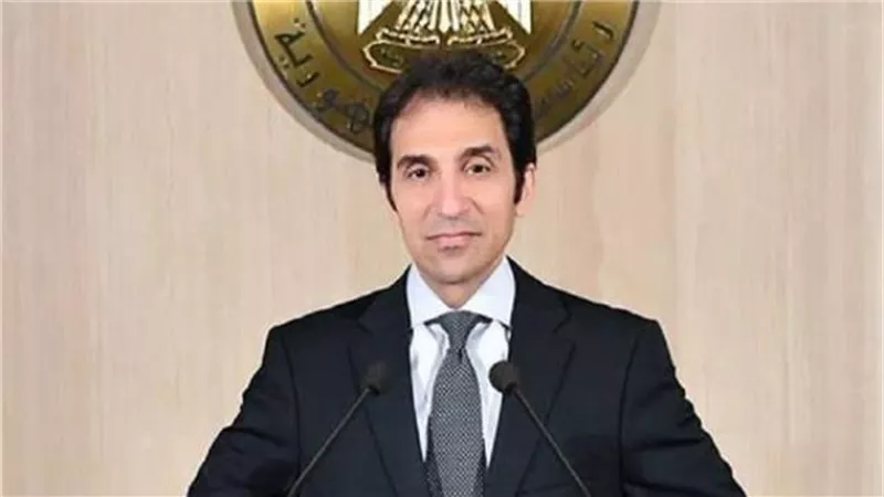 من باريس.. «بسام راضى»: زيارة الرئيس ستشهد التباحث في مختلف الملفات السياسية والاقتصادية والعسكرية