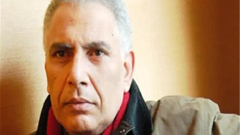 وزيرة الثقافة تنعى الشاعر والمترجم الكبير رفعت سلام