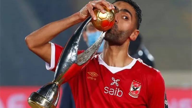 الأهلى يواجه أزمة قبل مباراة السوبر الأفريقى