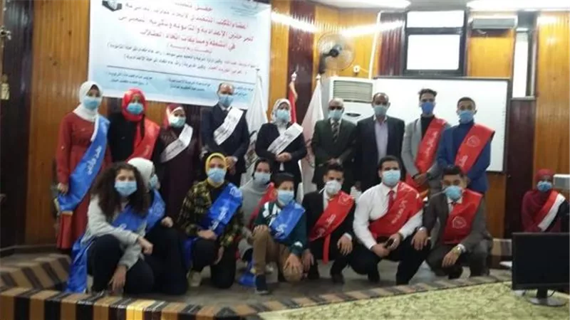 تعليم بنى سويف يدشن المكتب التنفيذى لاتحاد الطلاب.. بالصور