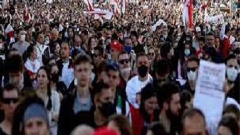 اعتقال أكثر من 100 شخص خلال مظاهرات في أثينا