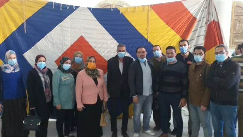 قافلة جامعة الزقازيق تقوم بالكشف على ١٧٣٣ حالة بقرية أبو عريضة بصان الحجر..صور