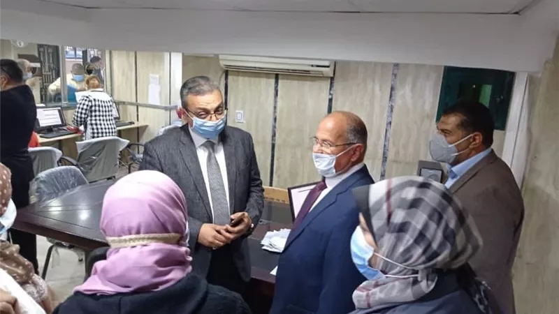 د عطا :تعميم التحول الرقمى وتوحيد الرسوم بالمراكز التكنولوجية بالمحافظة-صور
