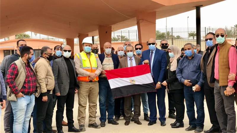 توافد الموظفين للإدلاء بأصواتهم في انتخابات الإعادة بالسويس