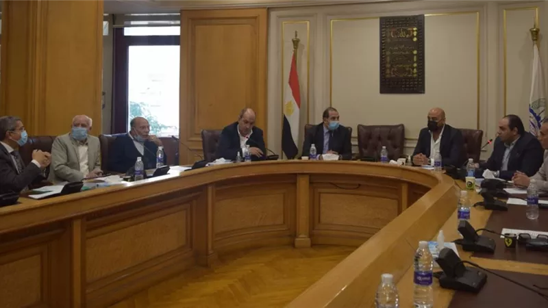 شعبة المصدرين تبحث سبل زيادة الصادرات .. والعربي يطالب باستراتيجية عمل للنهوض بالقطاع