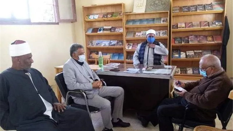مدير منطقة الأقصر الأزهرية يتفقد مجمع معاهد محمد رجب والقراءات بإسنا