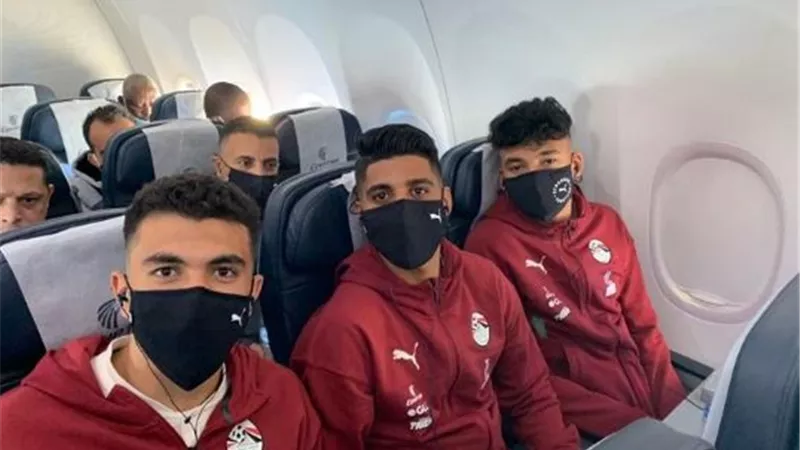 منتخب مصر للشباب يصل تونس استعدادًا لبطولة أفريقيا.. شاهد