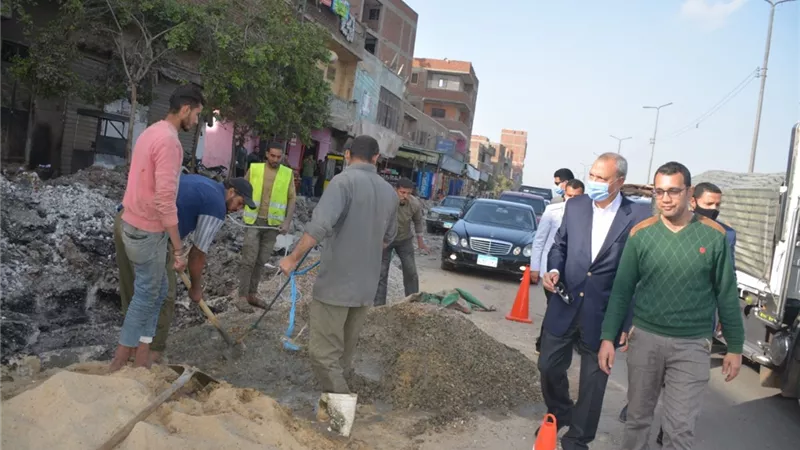 تركيب خط انحدار لتصريف مياه الأمطارعلى الطريق الزراعى بقليوب