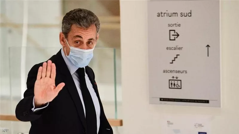 الادعاء الفرنسي يطلب سجن ساركوزي بسبب اتهامات 