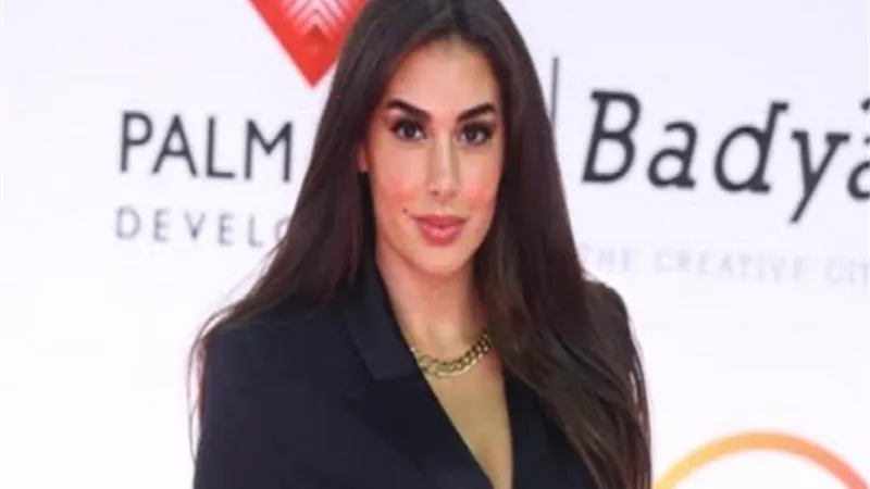 سعر خيالي لجمبسوت ياسمين صبري فى مهرجان القاهرة يصدم جمهورها