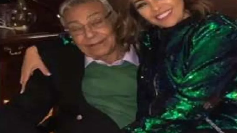 كلاكيت ثانى مرة.. أحمد فريد يعلن وفاة والد داليا البحيري