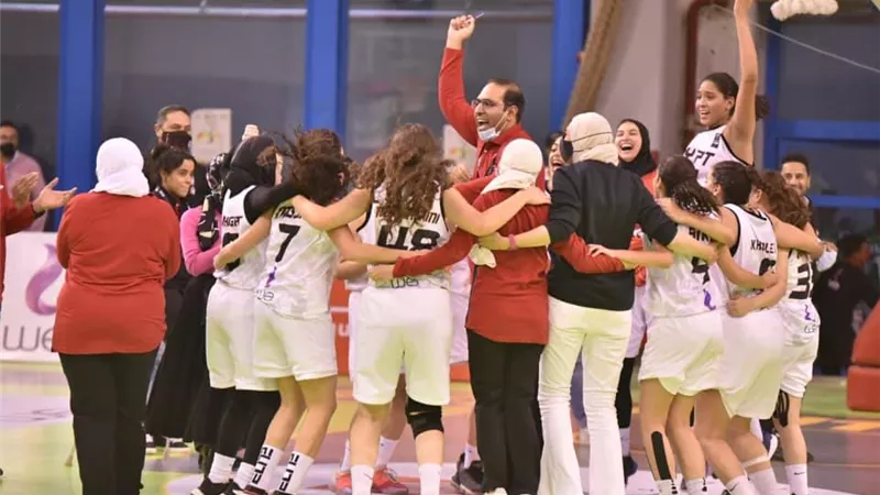 منتخب مصر للناشئات يتوج ببطولة أمم إفريقيا للسلة.. شاهد