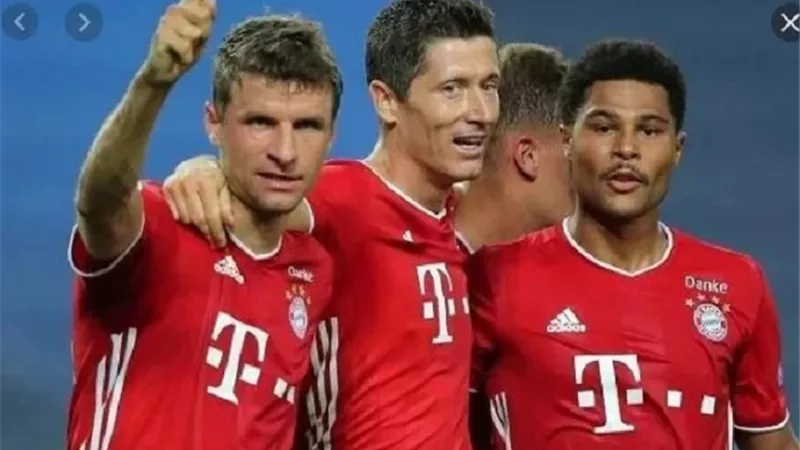 مولر يقود تشكيل بايرن ميونخ امام لوكوموتيف الروسى بدورى الأبطال