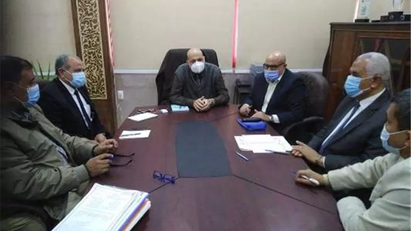 وكيل وزارة التعليم بالقليوبية يلتقى لجنة الموارد البشرية