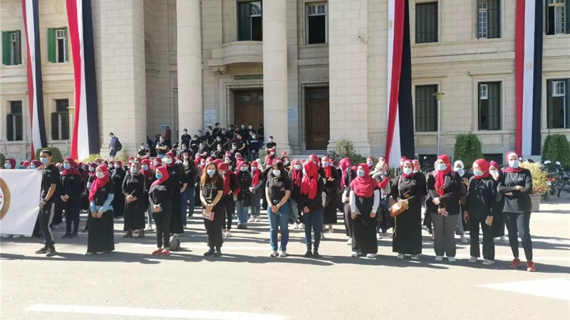 عزف السلام الجمهوري وزي موحد لشعار الاسرة .. طلاب من اجل مصر يبدأون فعاليات الاعلان عن مرشحيهم لانتخابات اتحاد الطلاب