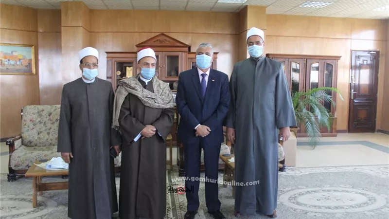 رئيس جامعة جنوب الوادى يستقبل الشيخ محمد الطراوي وكيل وزارة الاوقاف بقنا