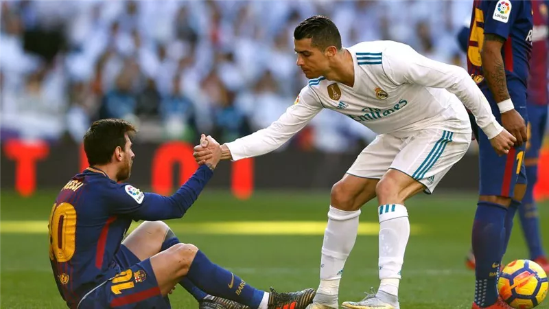 شقيقة رونالدو تثير الجدل بـ