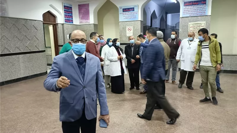 حملات تفتيشيه مفاجئة من صحة أسيوط تفاجئ المنشآت الصحية ليل نهار