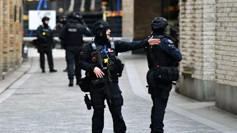دهس 5 أشخاص بلندن والشرطة تحقق في الحادث