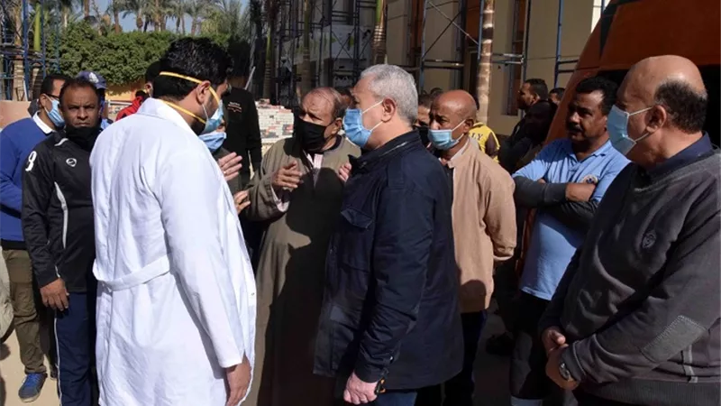 محافظ الأقصر يتفقد مرسى معدية الأهالى الجديد ومستشفى الكرنك الدولى