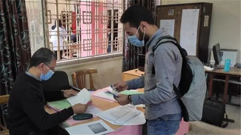 ١٠١٠ طالب يخوضون انتخابات الاتحادات الطلابية بجامعة عين شمس