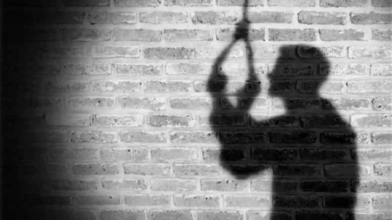 انتحار طالب شنقا بعد تعدي والده عليه بالضرب لرفضه الذهاب للمدرسة بالدقهلية
