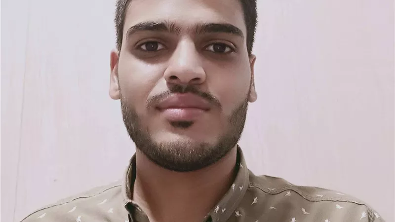 سيوفهم ليست لعبة بقلم : حاتم عبد الحكيم