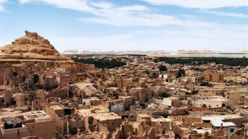 سيوة تستعد لموسم السياحة الشتوية وروادها من مختلف دول العالم