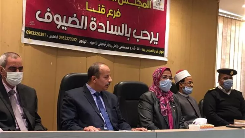 وكيل وزارة التعليم بقنا دور المرأة هو الأساس فى بناء الاسرة