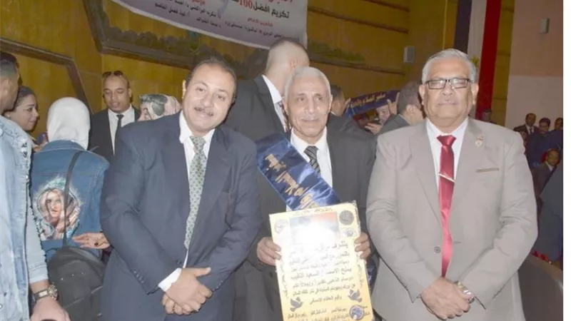 نائب رئيس اتحاد العمال من أفضل ١٠٠ شخصية عربية