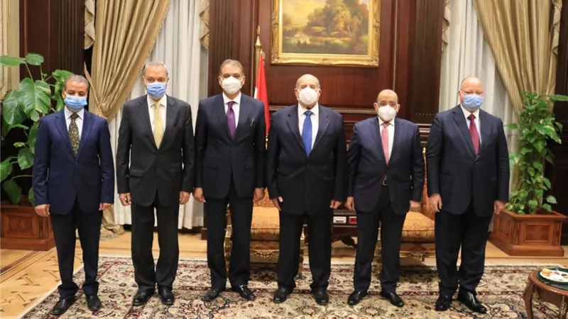 رئيس مجلس الشيوخ يستقبل اللواء محمود شعراوي ويشيد بجهود التنمية المحلية