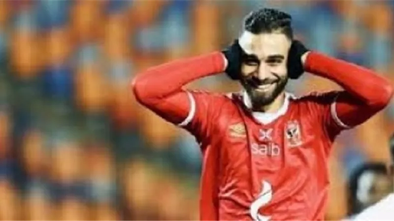 الأهلى: لن نوقع عقوبة على محمد شريف والسولية