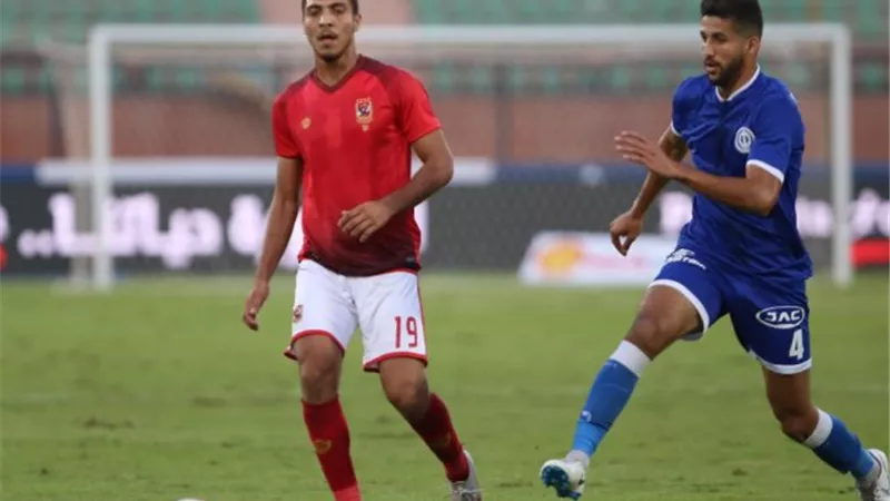 نجم الأهلي السابق: شريف أفضل من مروان وصلاح