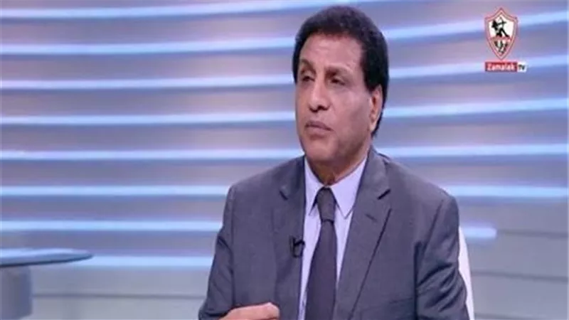 أحمد مصطفي: فاروق جعفر 