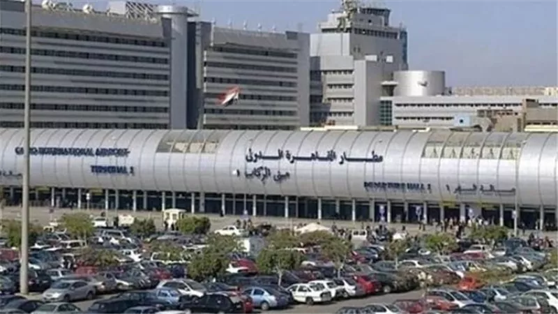 ننشر جدول ومواعيد رحلات الطيران بمطار القاهرة غدا الأربعاء