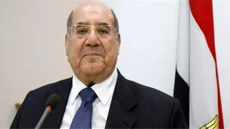 رئيس مجلس الشيوخ يهنيء مرزوق على الغانم بمناسبة إعادة انتخابه رئيساً لمجلس الأمة الكويتى