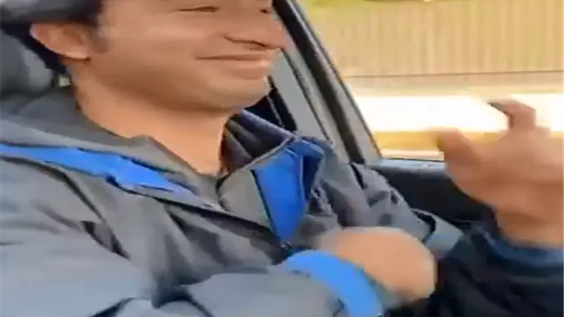 وصلة رقص للفنان على ربيع على أنغام 