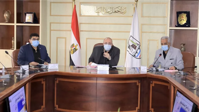 قبول تظلمين والموافقة على 10 طلبات تقنين أراضى ببنى سويف