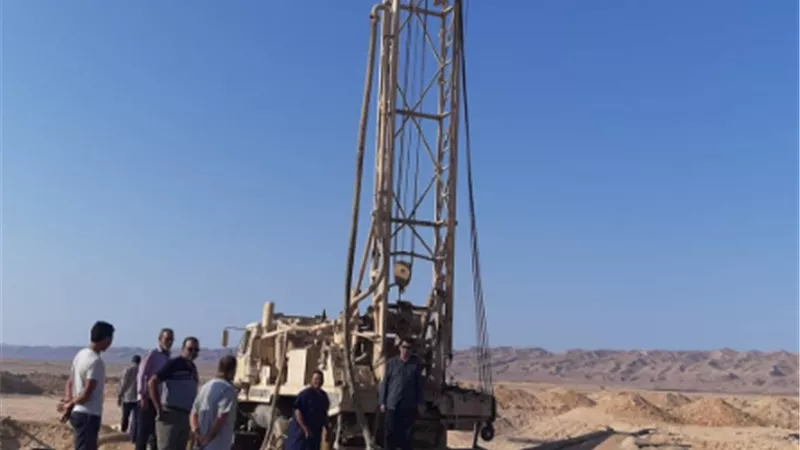 الزراعة: مركز بحوث الصحراء ينتهي من حفر (7) أبار للمياه الجوفية في شرق العوينات والفرافرة