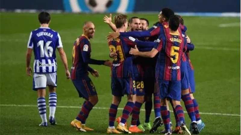 بالفيديو.. برشلونة يحقق فوزا شاقا أمام سوسيداد بالدوري الإسباني