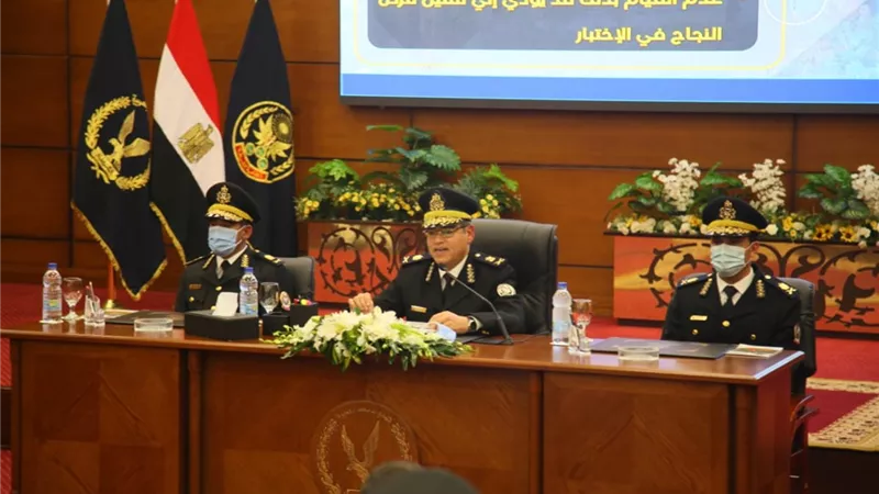 اللواء دكتور أحمد إبراهيم: 55 ألفا و226 حاصلا على الثانوية العامة وما يعادلها والتخصصات الجامعية وخريجى الحقوق تقدموا للالتحاق