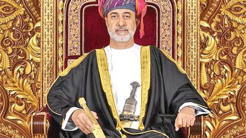 سلطان عُمان يتسلم رسالة خطية من الـرئيس الفلسطيني