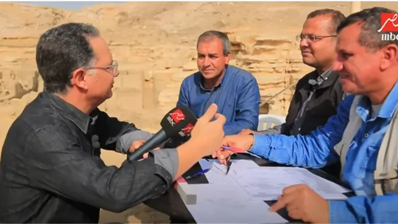 الآثار: لا نستخدم أدوات حفر ثقيلة بسقارة لهذا السبب.. فيديــــو