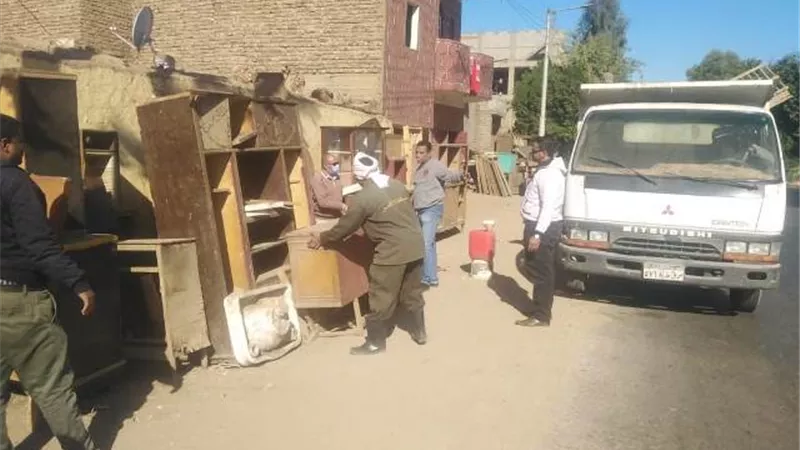 حملة مرافق مكبرة في3 قرى بأرمنت جنوب الأقصر.صور