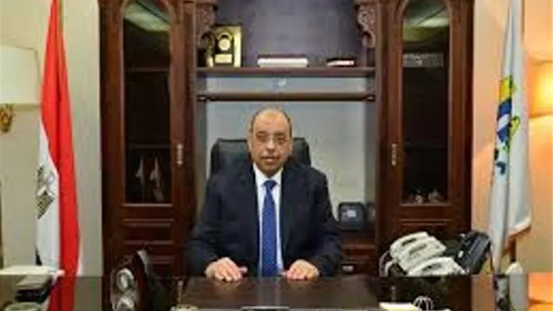 سكرتير محافظة أسيوط يفتتح مسجد النور بقرية البورة