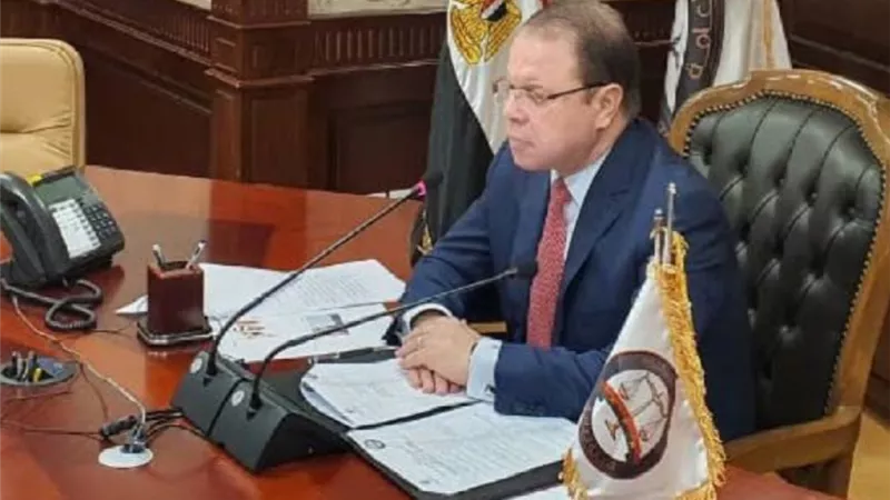 النائب العام يأمر بدراسة أوجه الطعن على براءة المتهمين في واقعة 